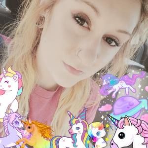 Meet your Posher, Nelly